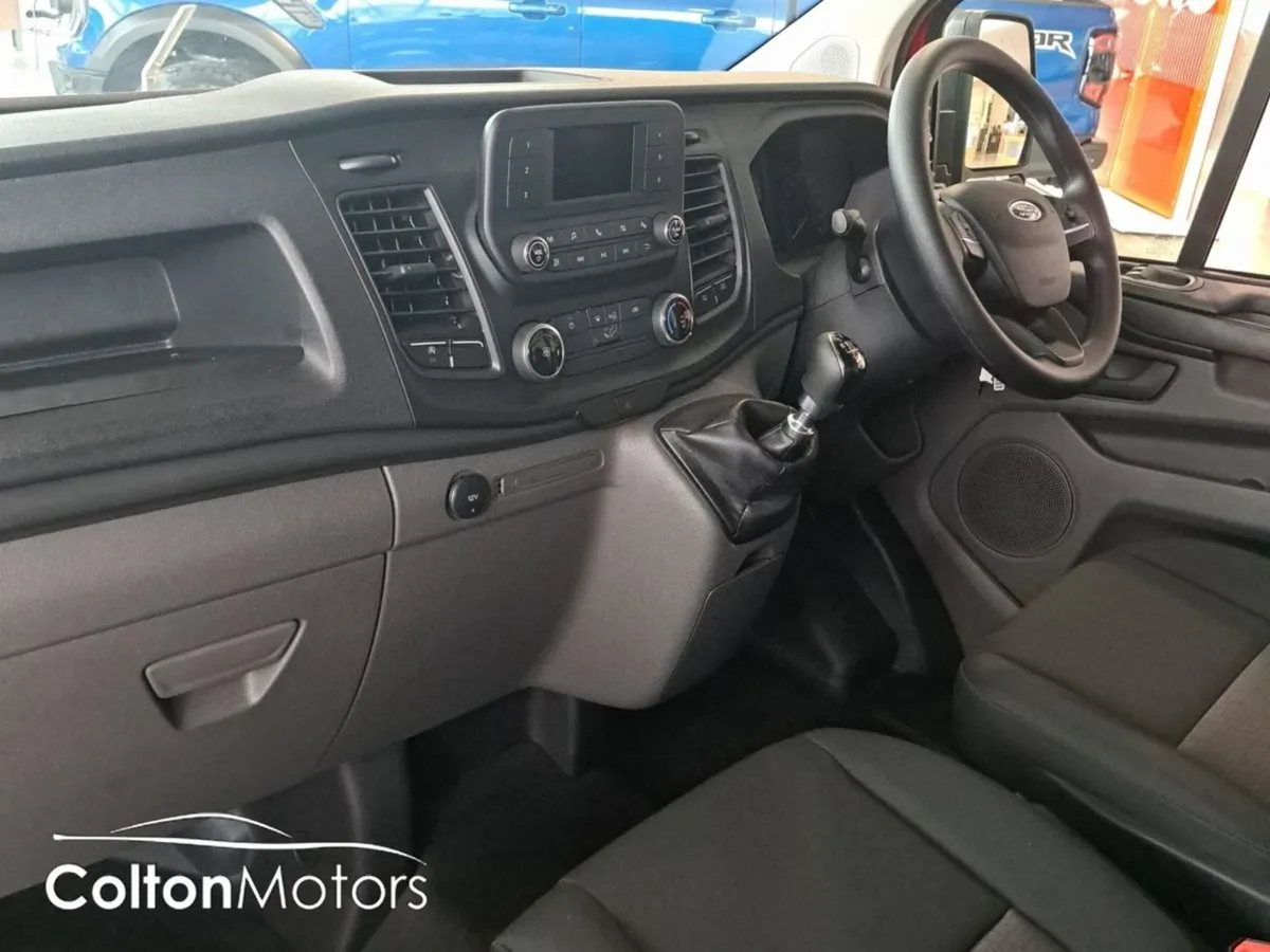 Ford Transit Custom Great Offers LWB 105PS Leader - Image 2