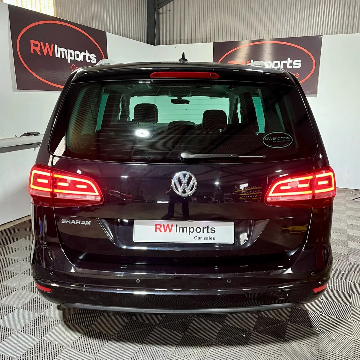 Volkswagen Sharan 7x seater High Spec - Image 4