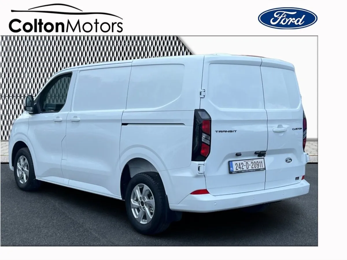 Ford Transit Custom Limited Custom 300 SWB 2.0 L - Image 4
