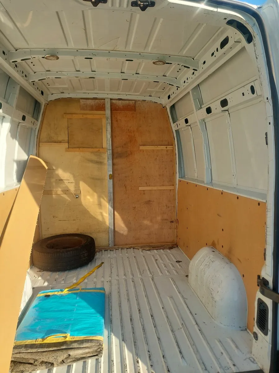 Renault Master 2015 - Image 4
