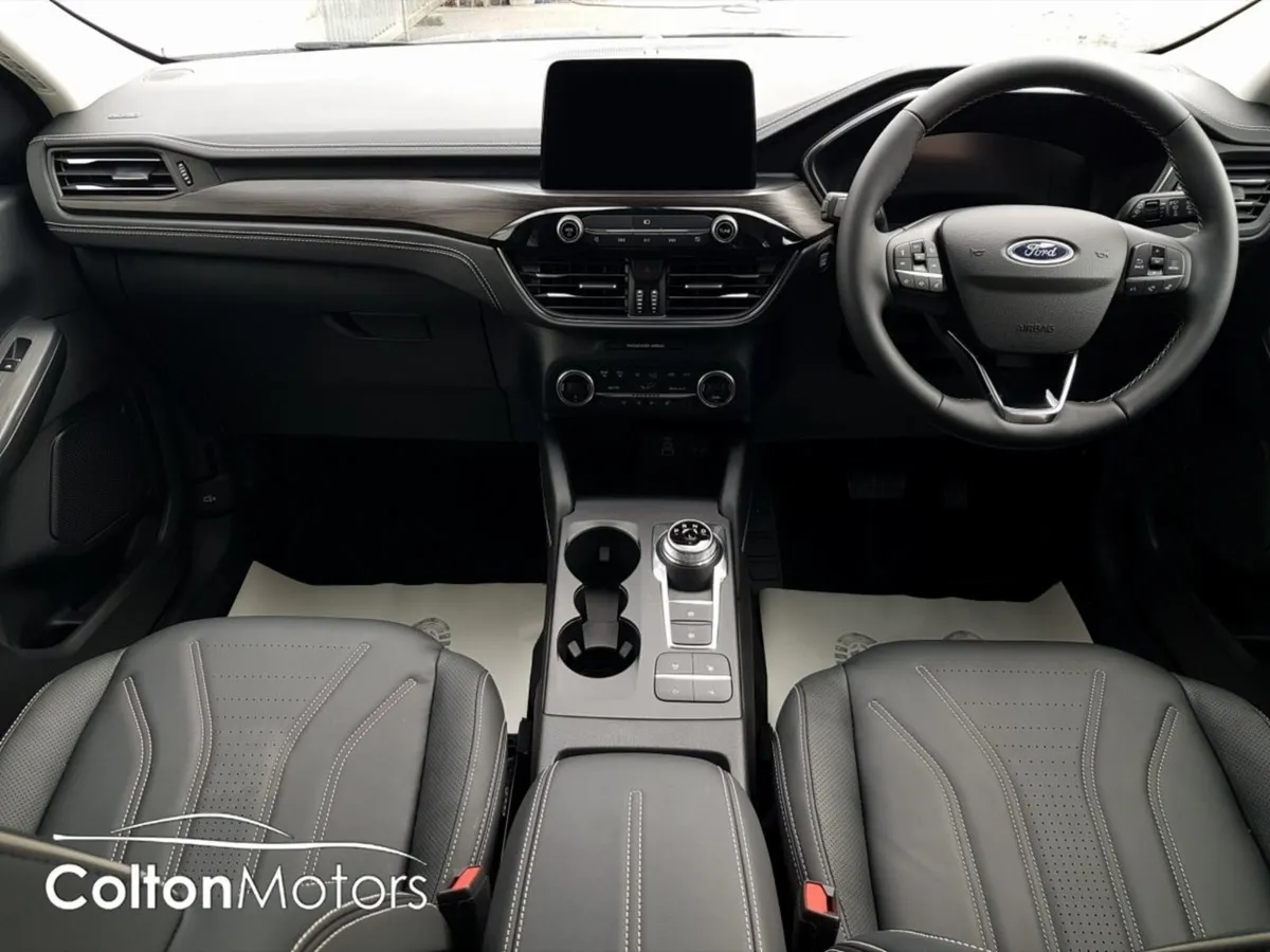 Ford Kuga Vignale (plug in Hybrid) (automatic) ( - Image 3