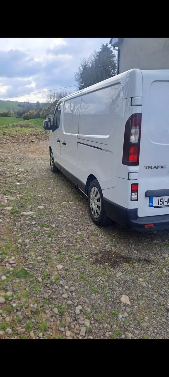 Renault Trafic - Image 2