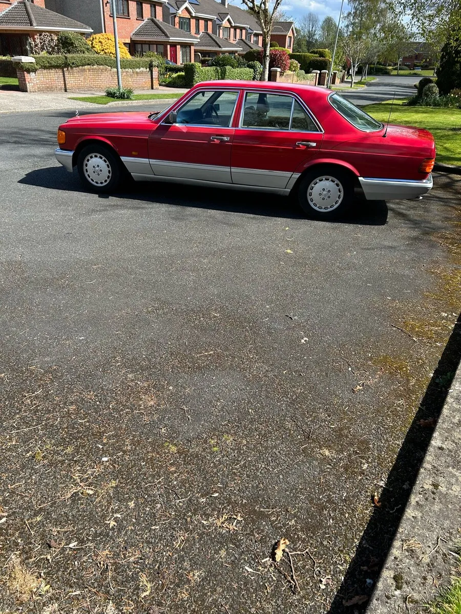 Mercedes 300se - Image 1