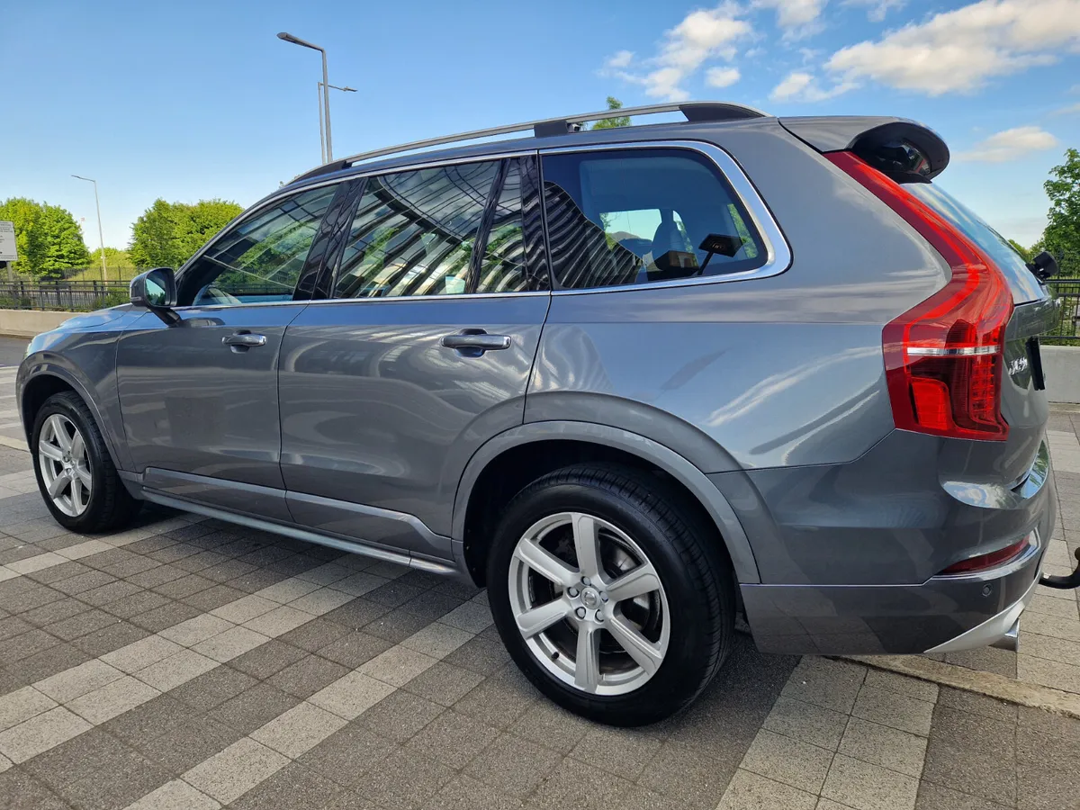 Volvo XC90 D5,FULL SERVICE HISTORY,NEW NCT, SUPERB - Image 4