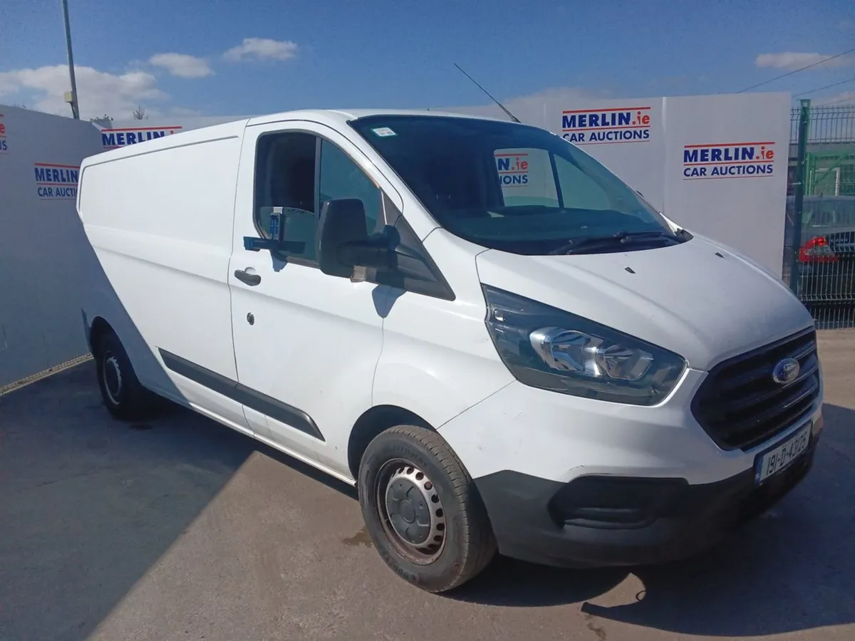 Ford Transit Custom 300L 2.0 130PS - Image 2