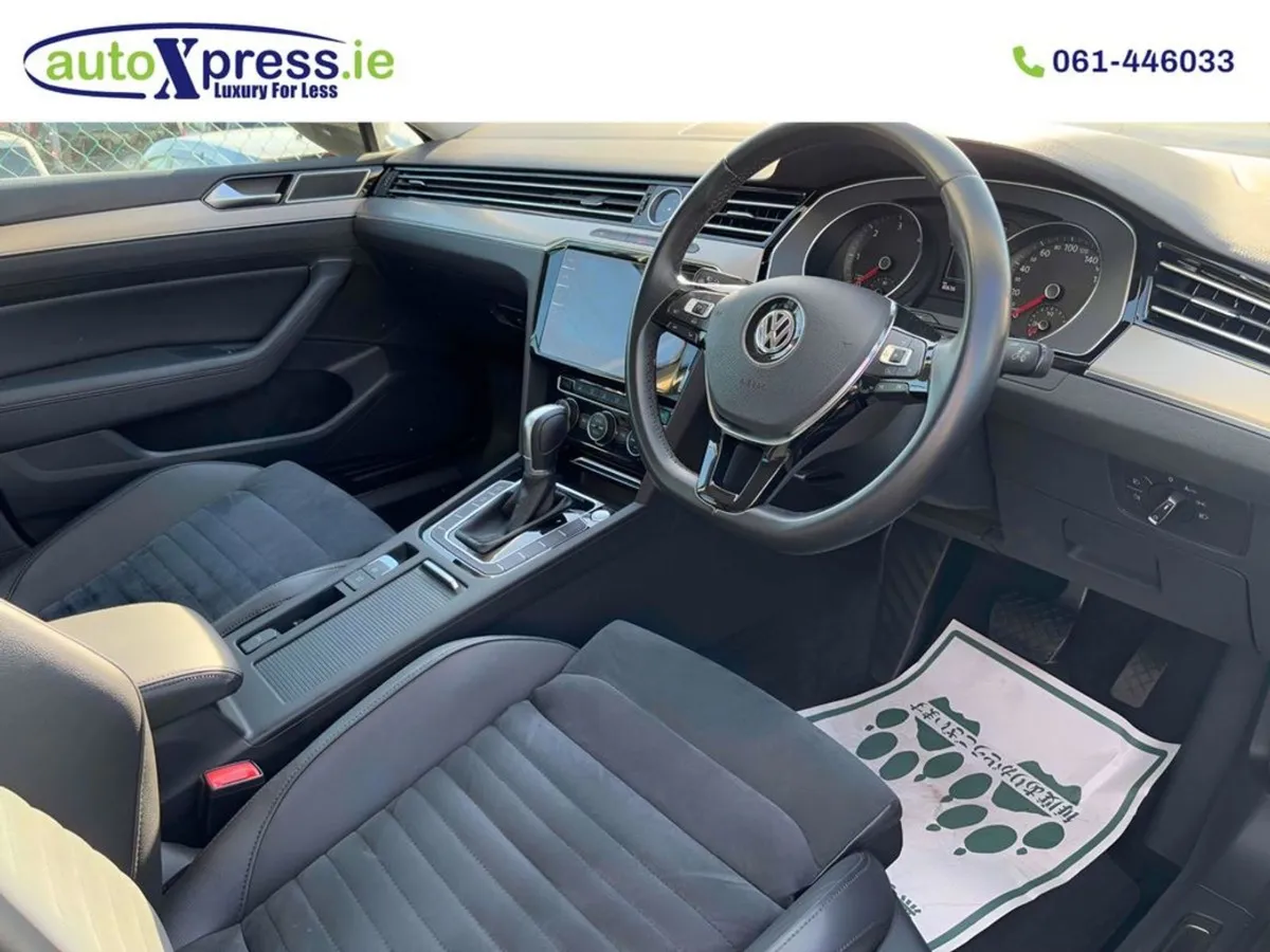 Volkswagen Passat 2.0 TDI Elegance Line Automatic - Image 2