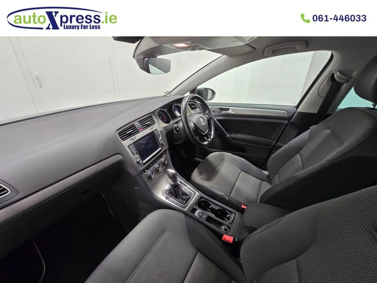 Volkswagen Golf 1.2 TSI Automatic  Reversing Came - Image 4