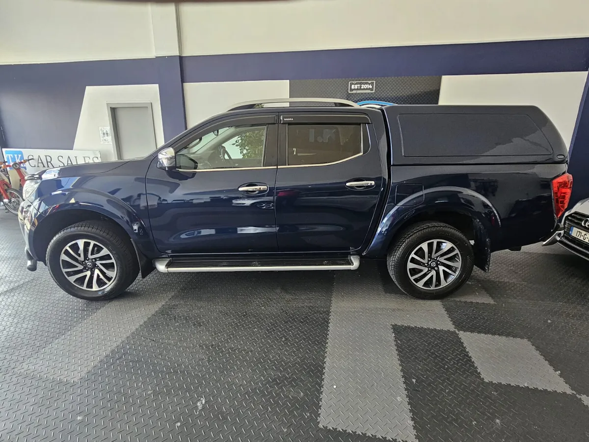 19 NISSAN NAVARA TEKNA AUTOMATIC  CREW CAB - Image 4