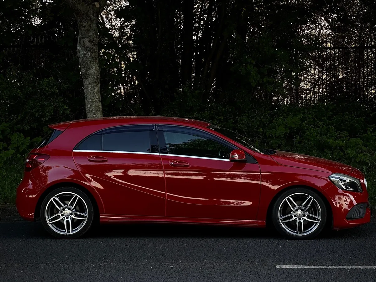 2016 MERCEDES A180 AMG - Image 4