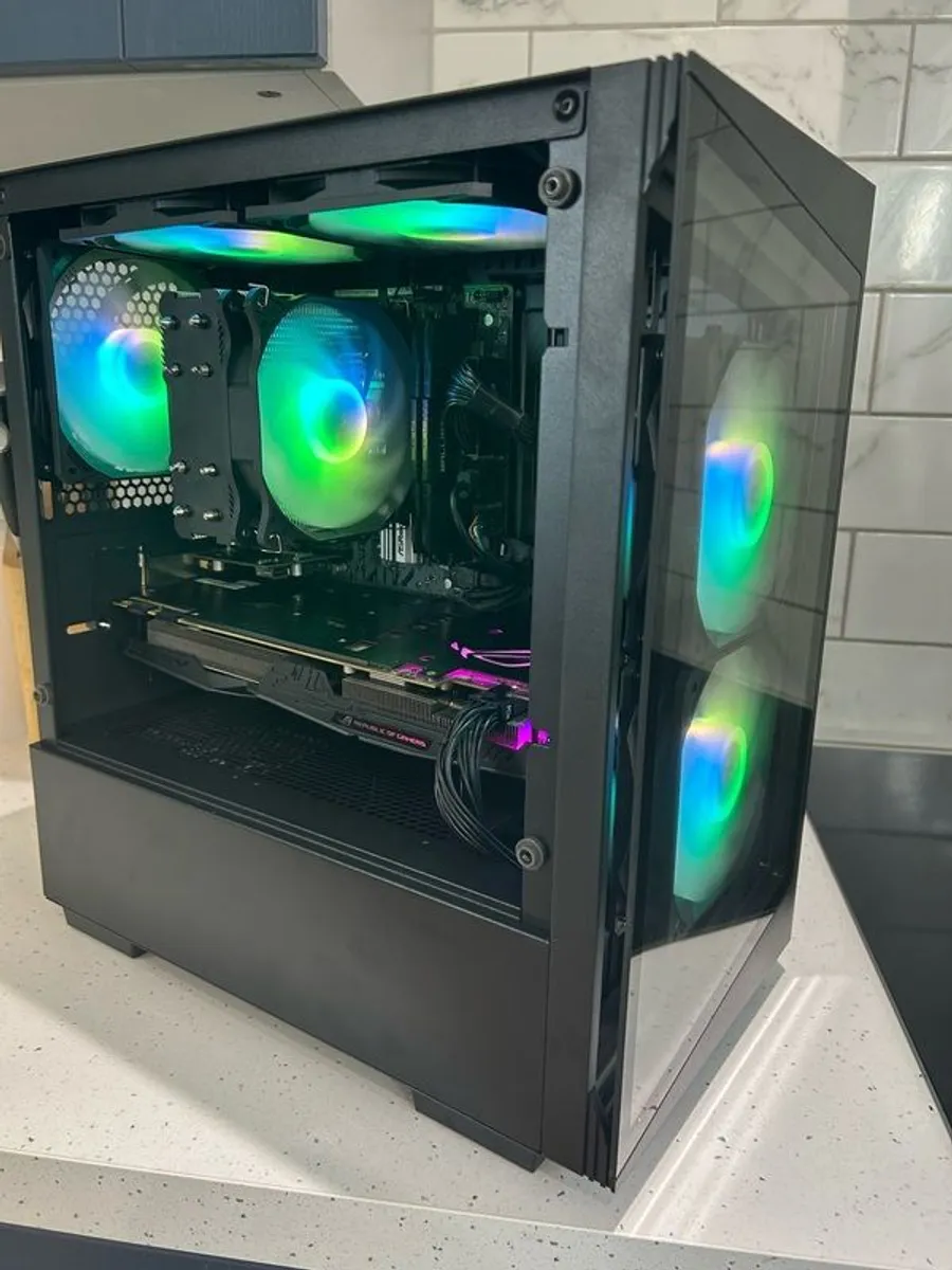 Custom Gaming PC (need gone) - Image 1
