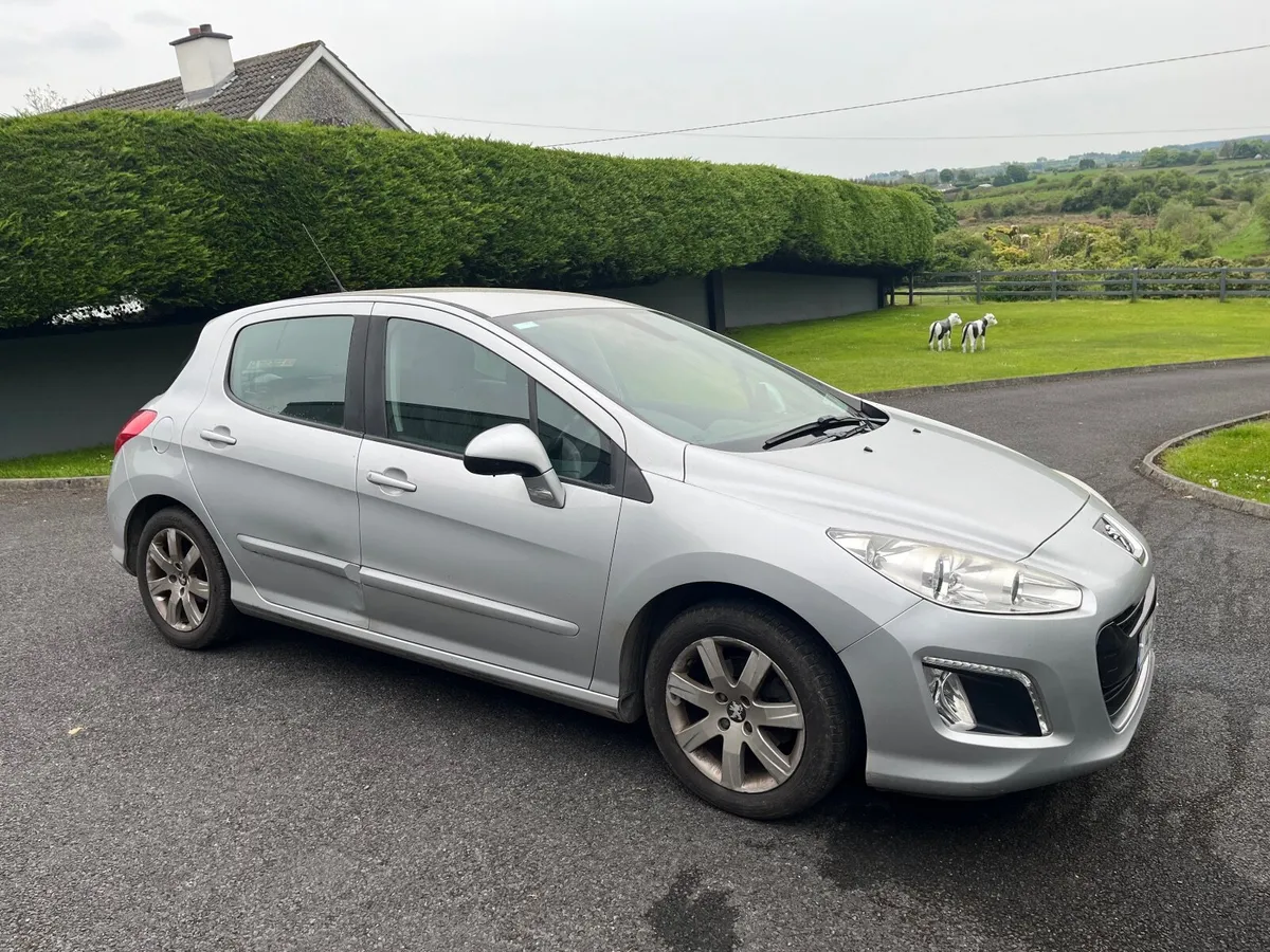 Peugeot 308 2014 - Image 4
