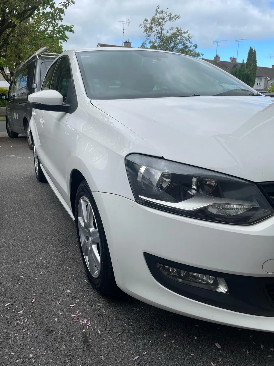 Volkswagen Polo 2012 - Image 2