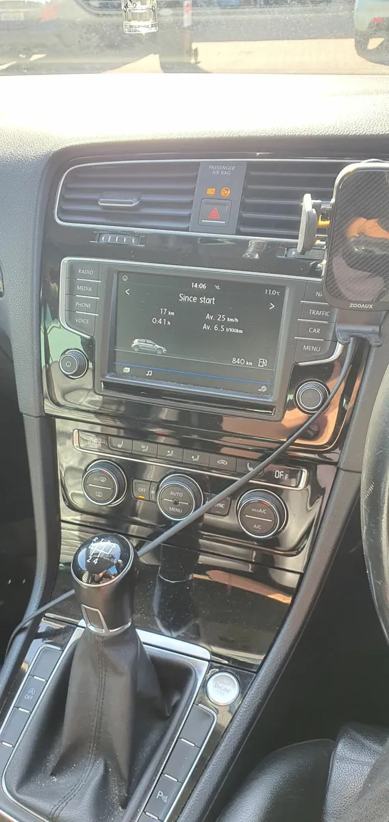 Volkswagen Golf 2016 - Image 2