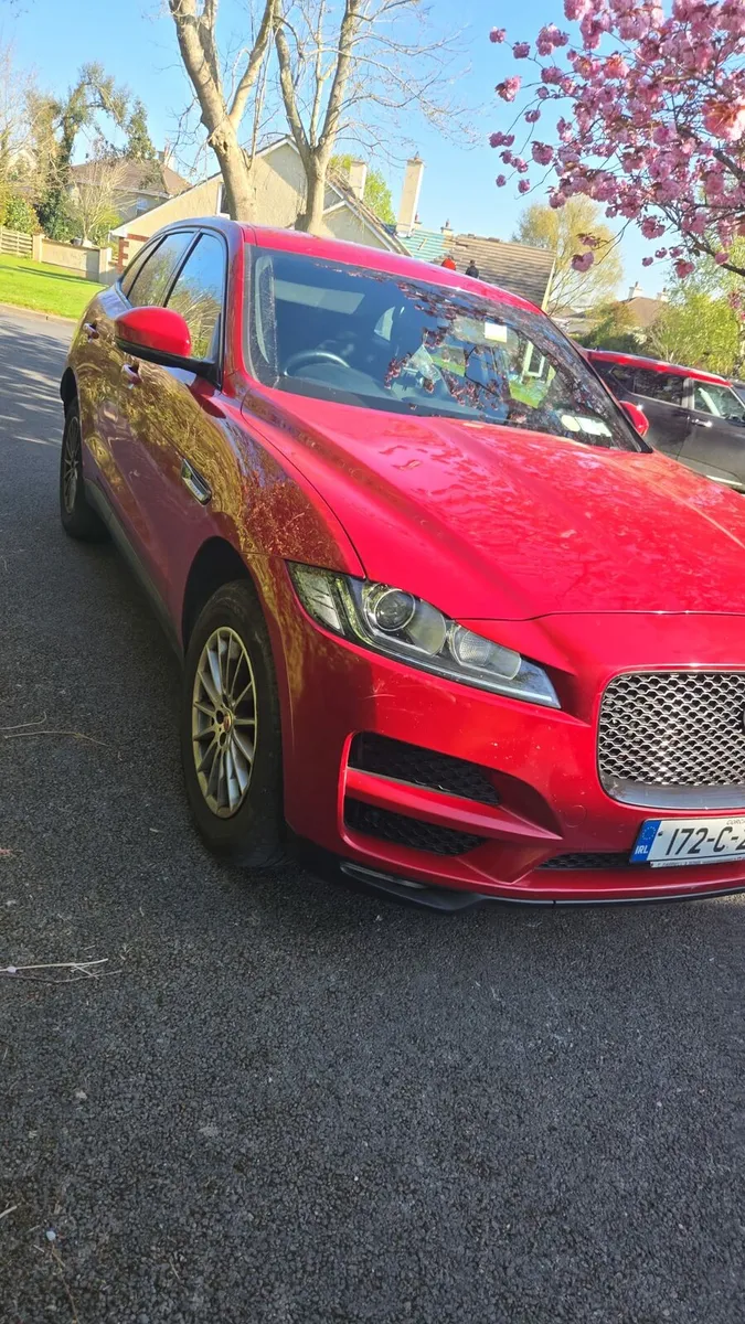 Jaguar F-Pace 2017 - Image 3