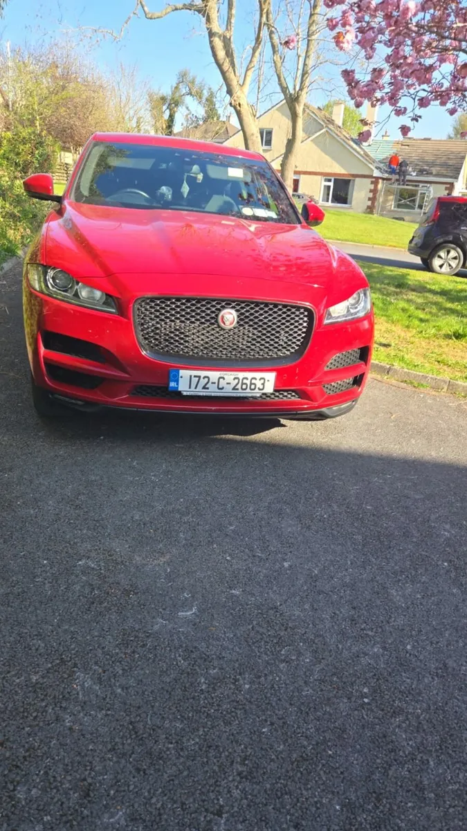 Jaguar F-Pace 2017 - Image 2