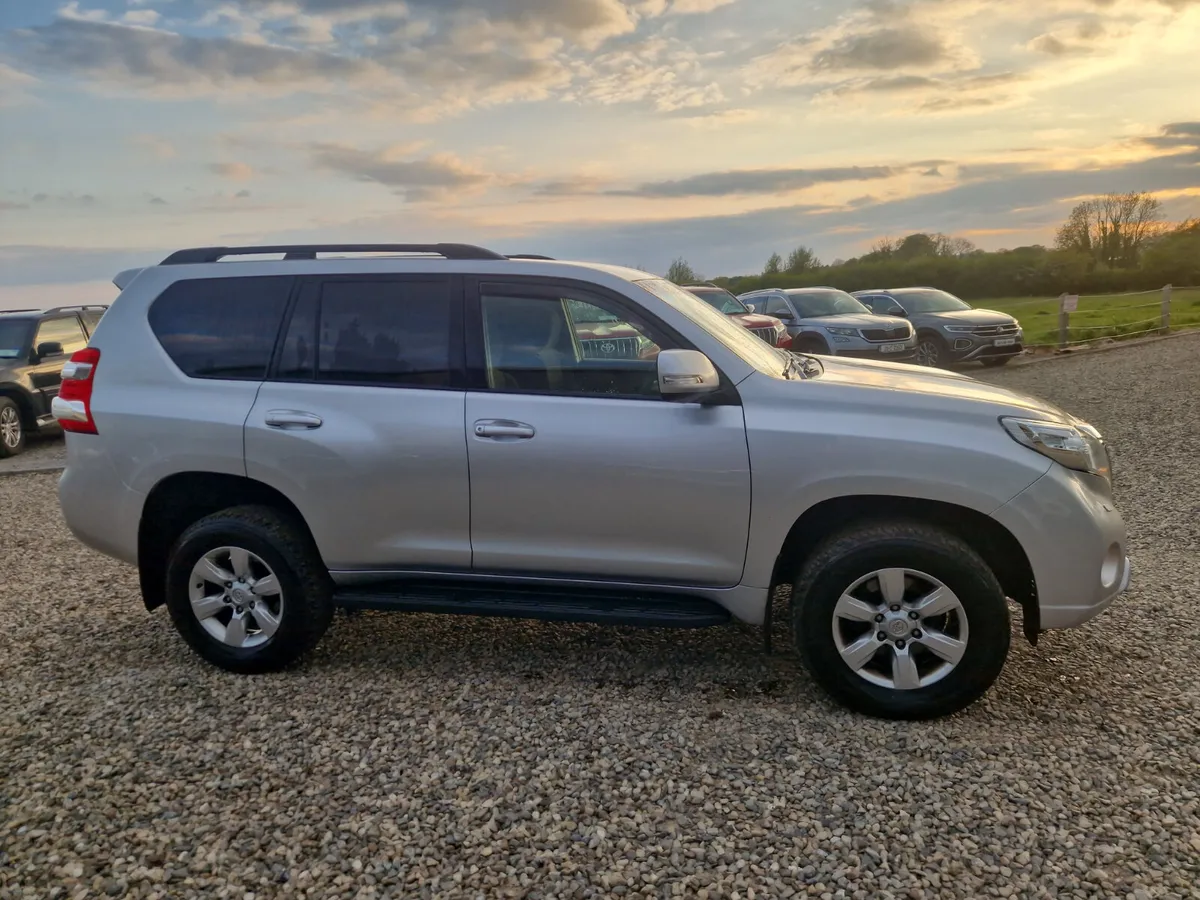 Toyota Land Cruiser GX LWB Commercial - Image 3