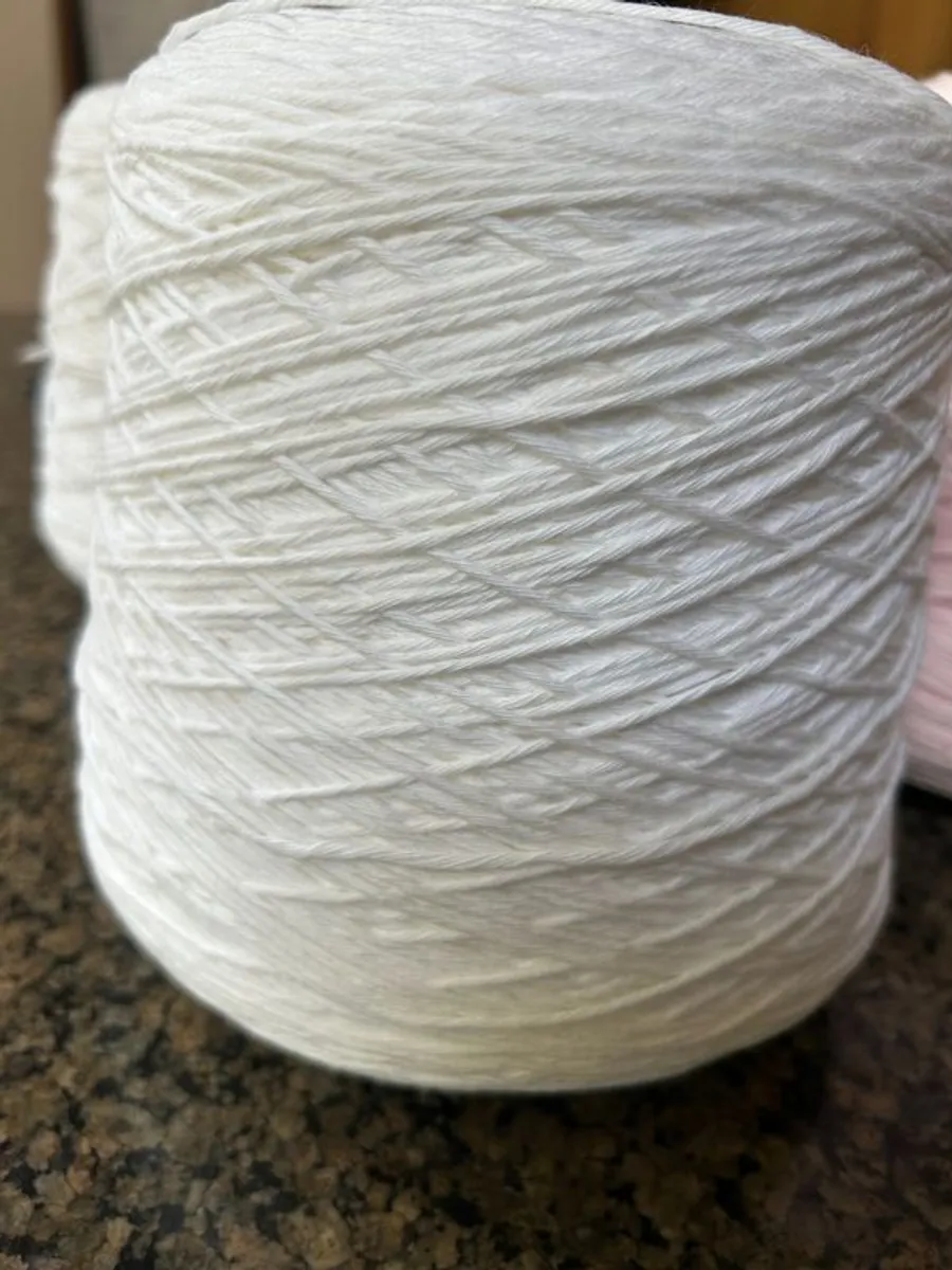 Knitting wool - Image 1