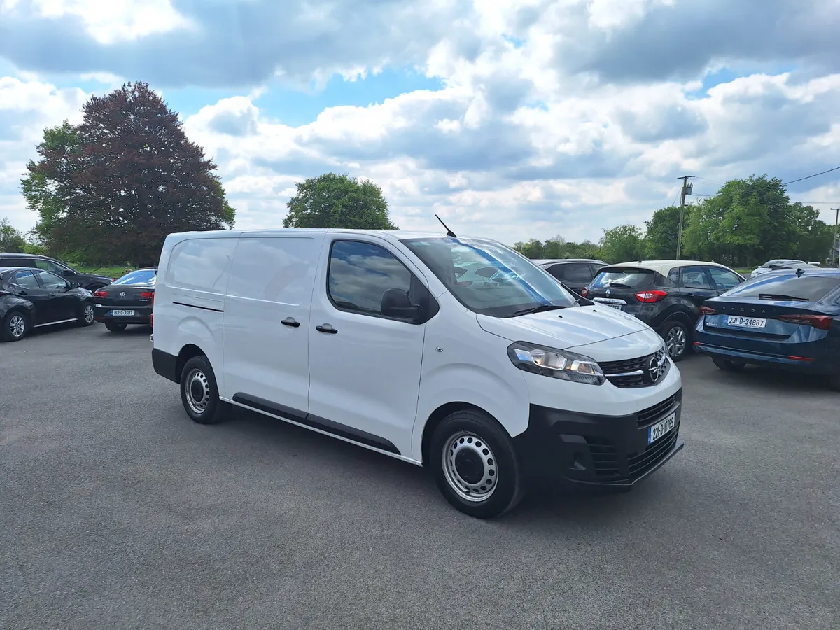 Opel Vivaro 1.5 DSL *High Spec/Half Leather - Image 1