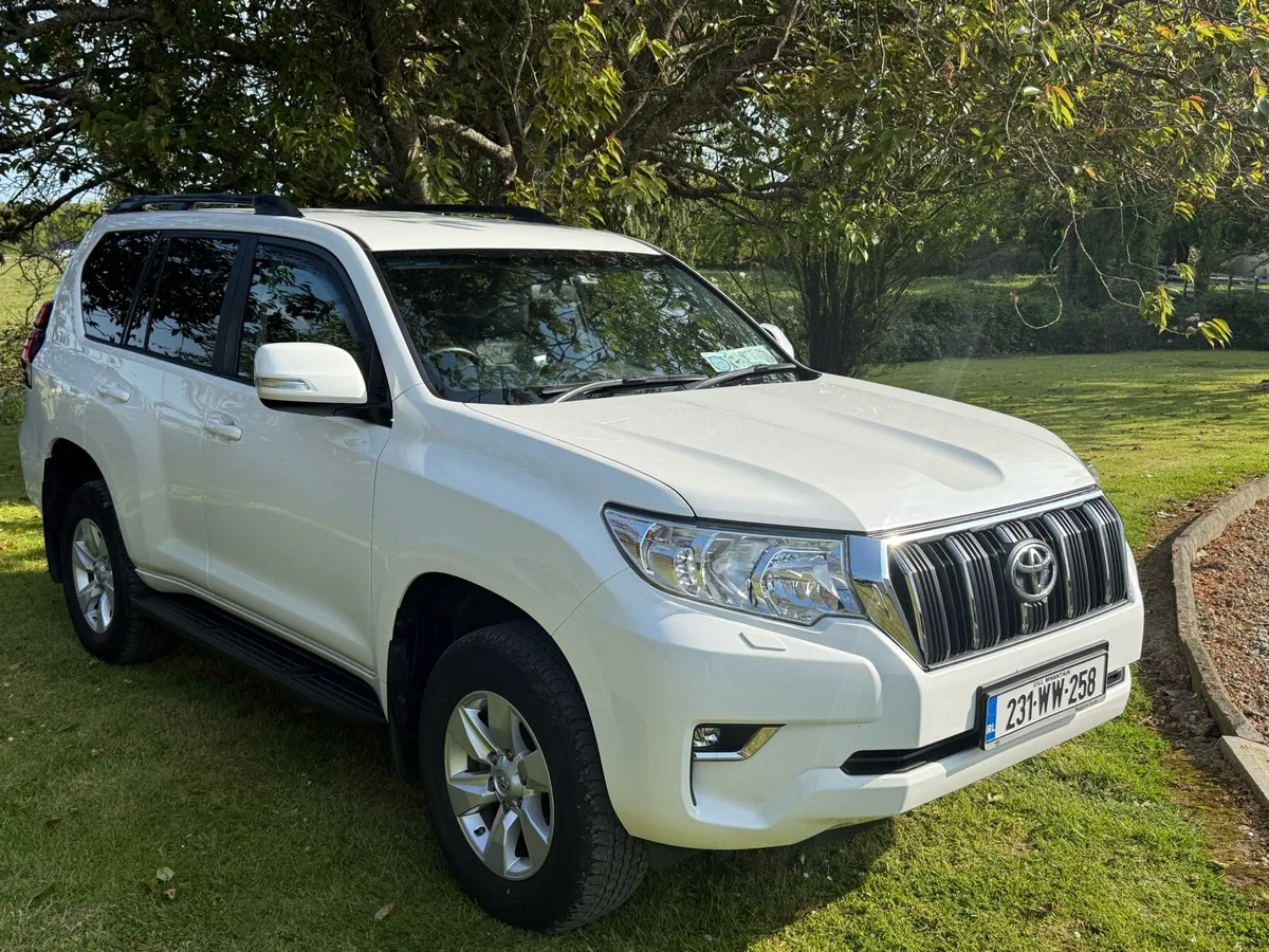 Toyota land-cruiser commercial - Image 2