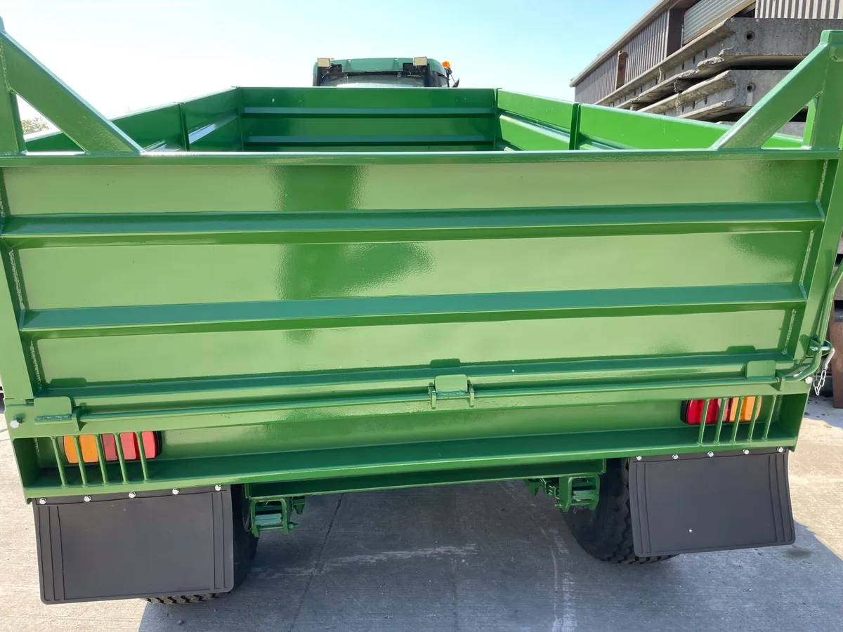 New 13x7 twin axle tipping trailer - Image 4