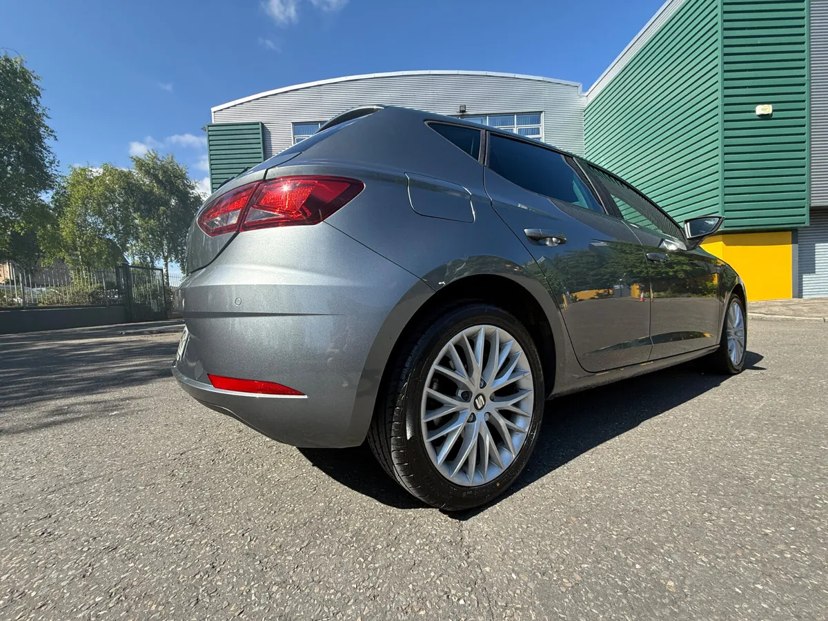 SEAT Leon 1.2 TSI Dynamique High Spec - Image 4