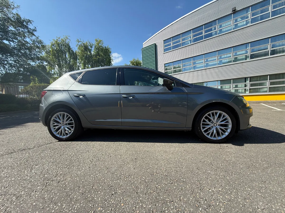 SEAT Leon 1.2 TSI Dynamique High Spec - Image 3