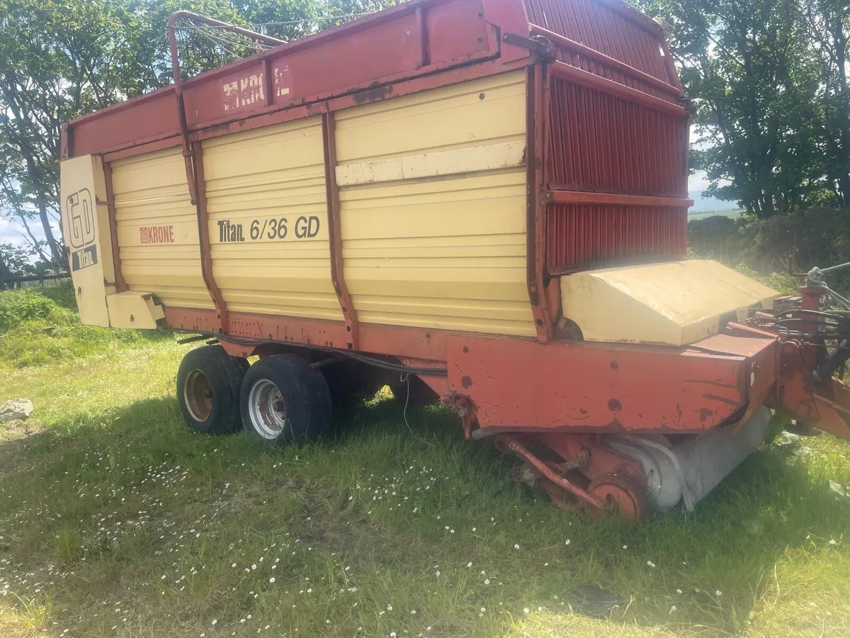 Krone Wagon For Sale - Image 2