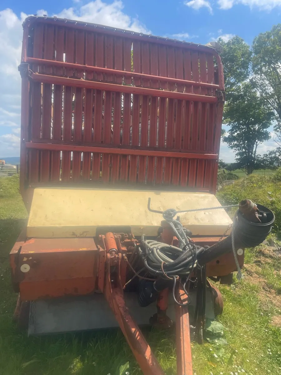 Krone Wagon For Sale - Image 4