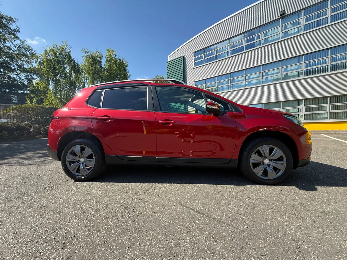 Peugeot 2008 1.2 Puretech Automatic - Image 3