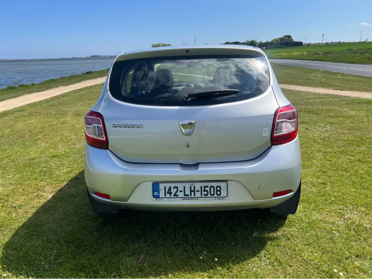 Dacia Sandero 1.2 Ambiance 75bhp 5DR - Image 4