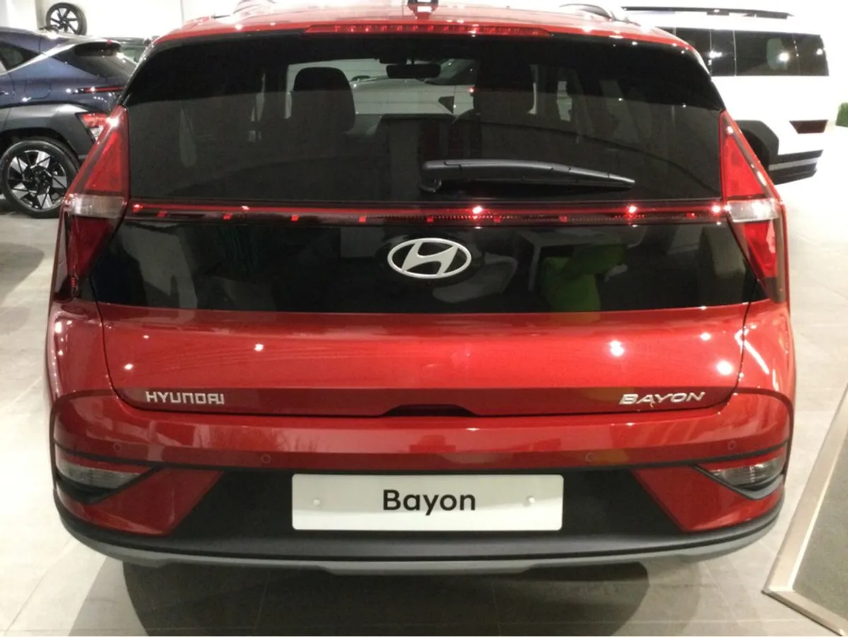 Hyundai Bayon Executive Automatic - Showroom Demo - Image 4