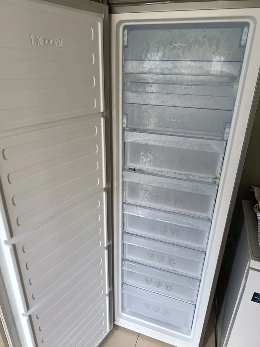 Beko freezer / Bosch dishwasher - Image 3