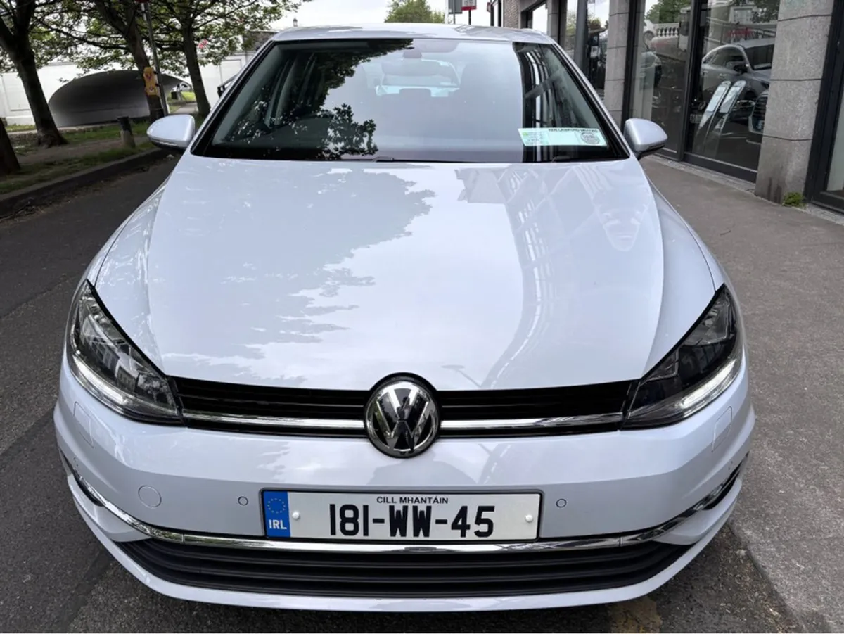 Volkswagen Golf Highline 1.0 TSI Manual 6speed FW - Image 3