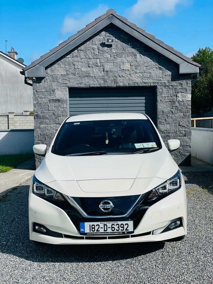 2018 Nissan Leaf - Image 1