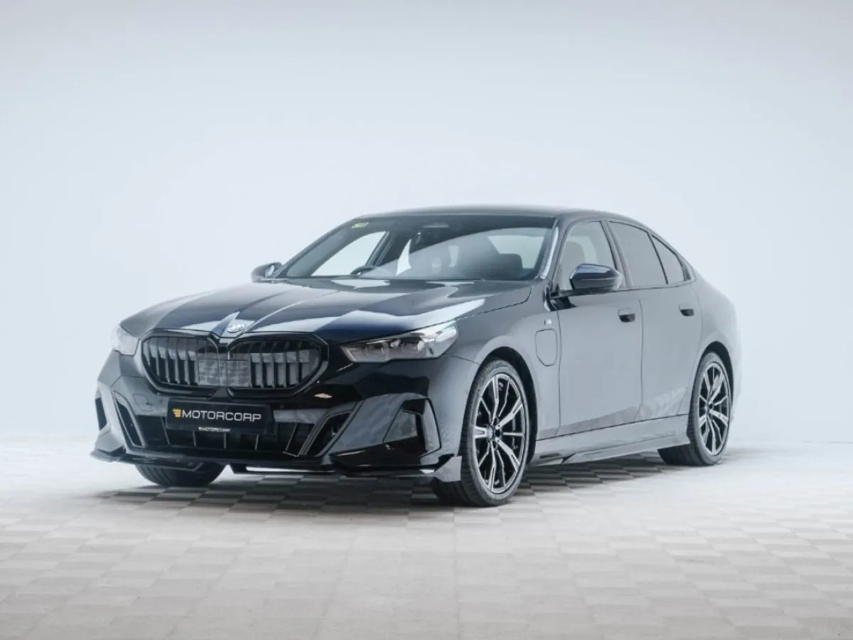 BMW 5 Series 530E M Sport - Image 3