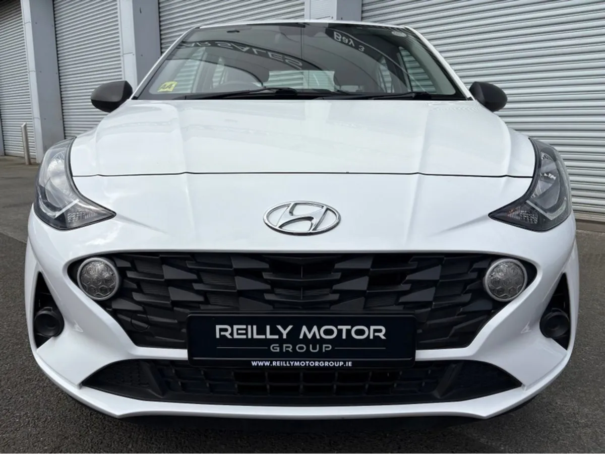 Hyundai i10 1.0 Petrol Classic 5DR - Image 2