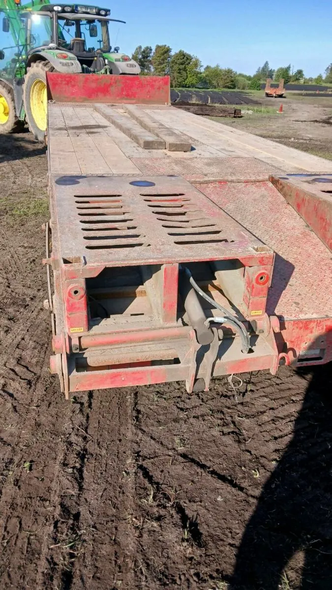 Low Loader - Image 2