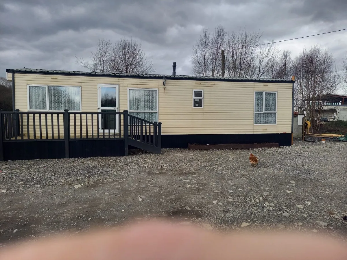Mobile home - Image 1