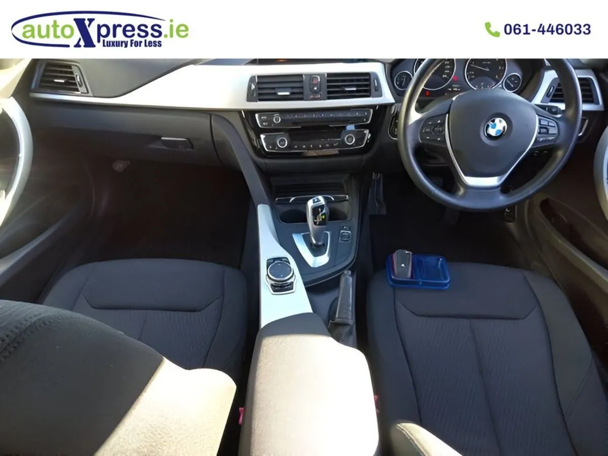 BMW 3 Series 320D Automatic  Reversing Camera - Image 4