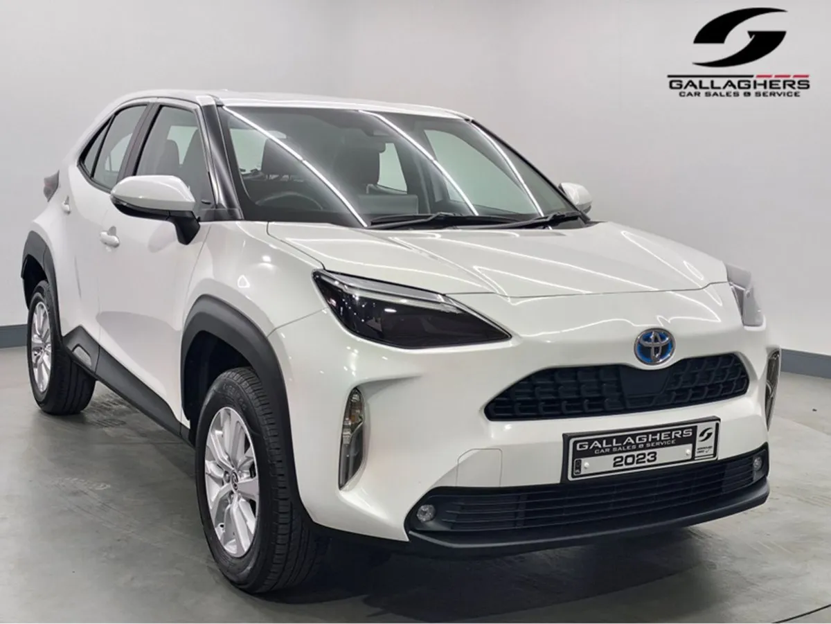 Toyota Yaris Cross (231) Luna 1.5 Hybrid Auto - Image 1