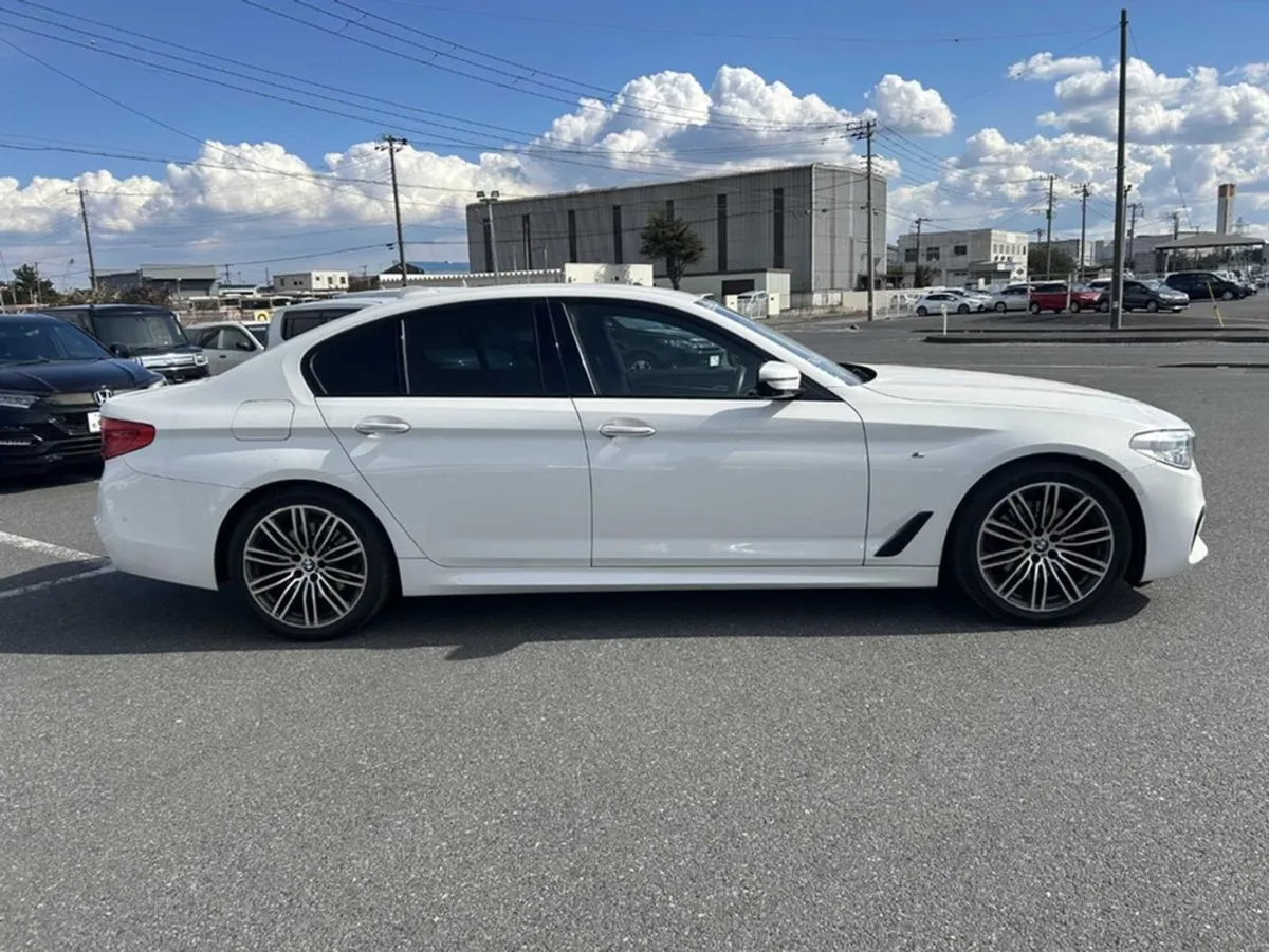BMW 5 Series High Spec 5-series M-sport Auto - Image 2