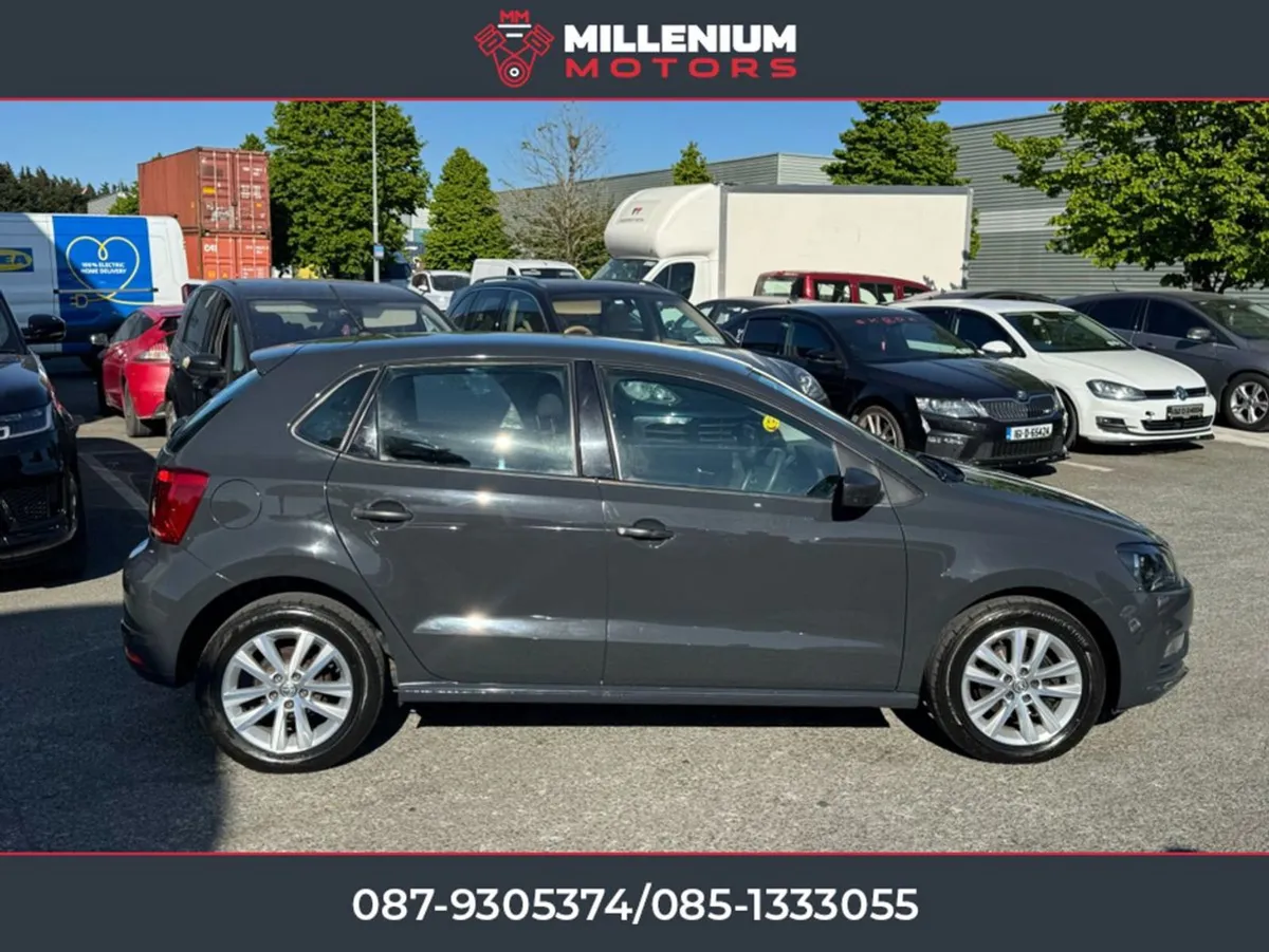 Volkswagen Polo 2015 1.0 - Image 2