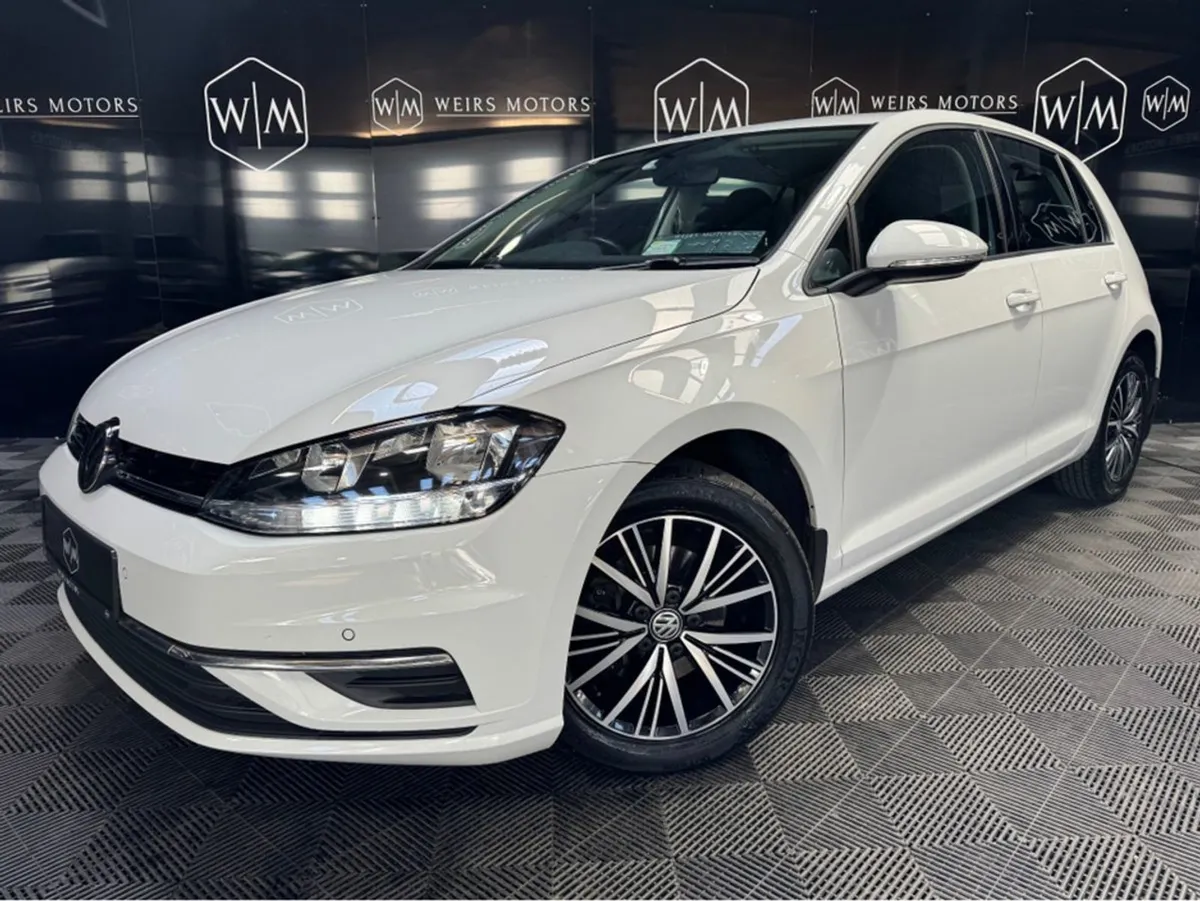 Volkswagen Golf 1.6 TDI SE NAV DSG Bluemotion 115 - Image 1