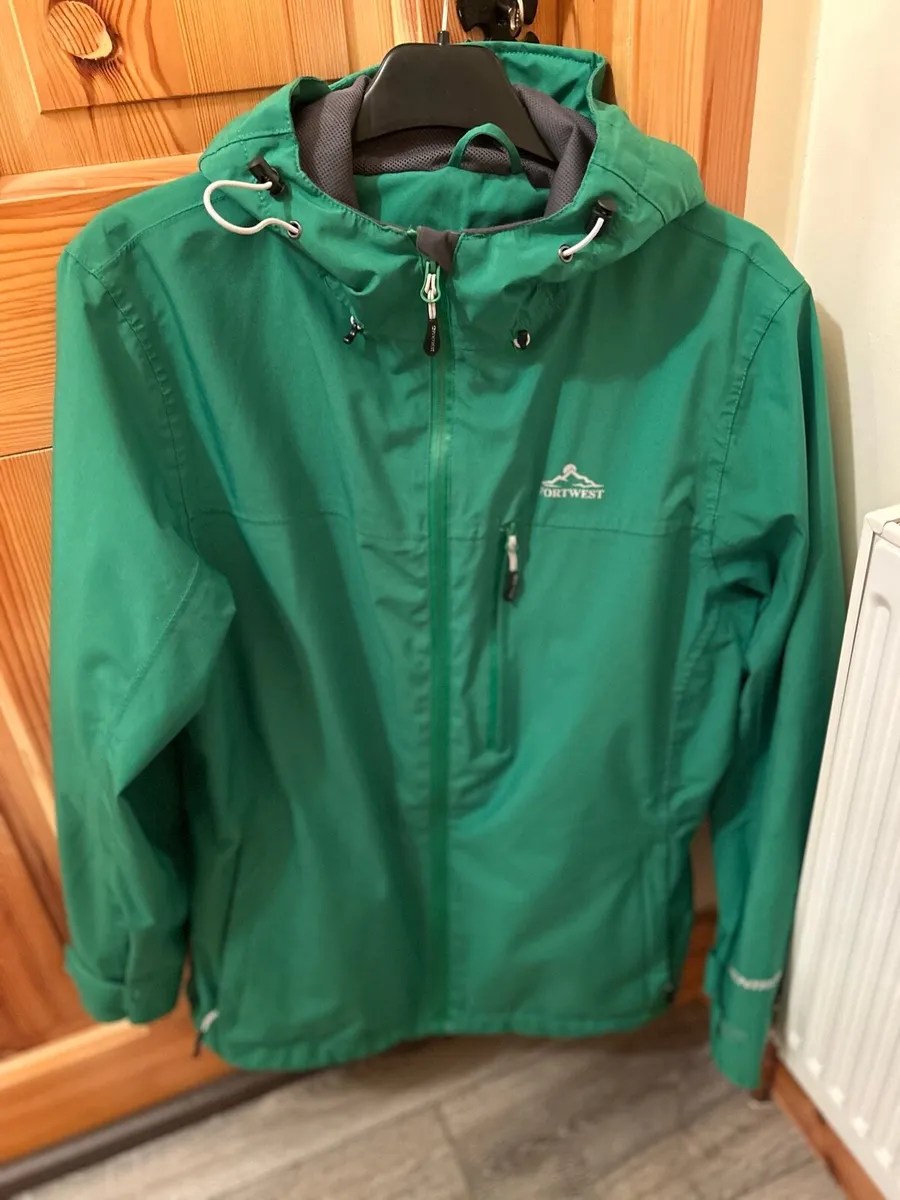 Portwest jacket - Image 1