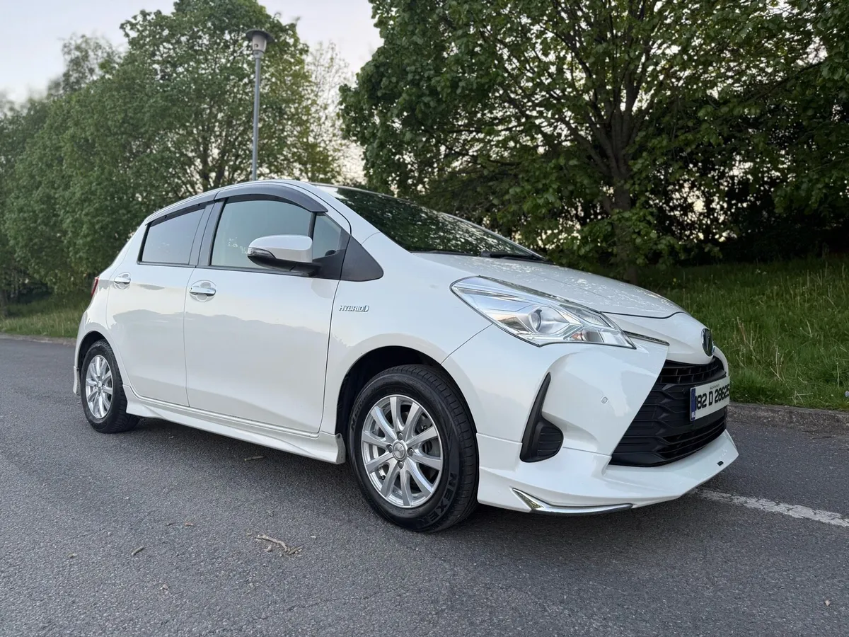 182 Toyota Vitz Hybrid for sale - Image 1