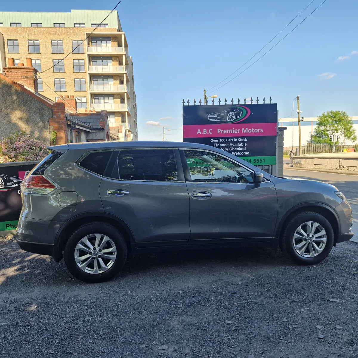 Nissan X-Trail 2016 7 Seater - Image 3