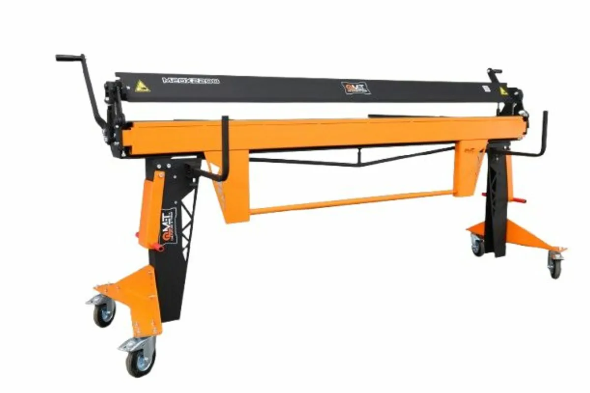 Sheet metal folders M20x2200 with rollershears - Image 1