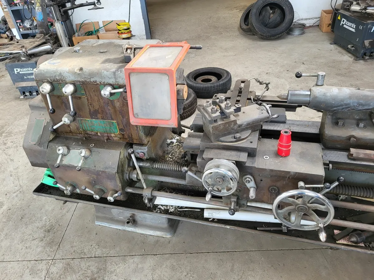 Lathe - Image 4