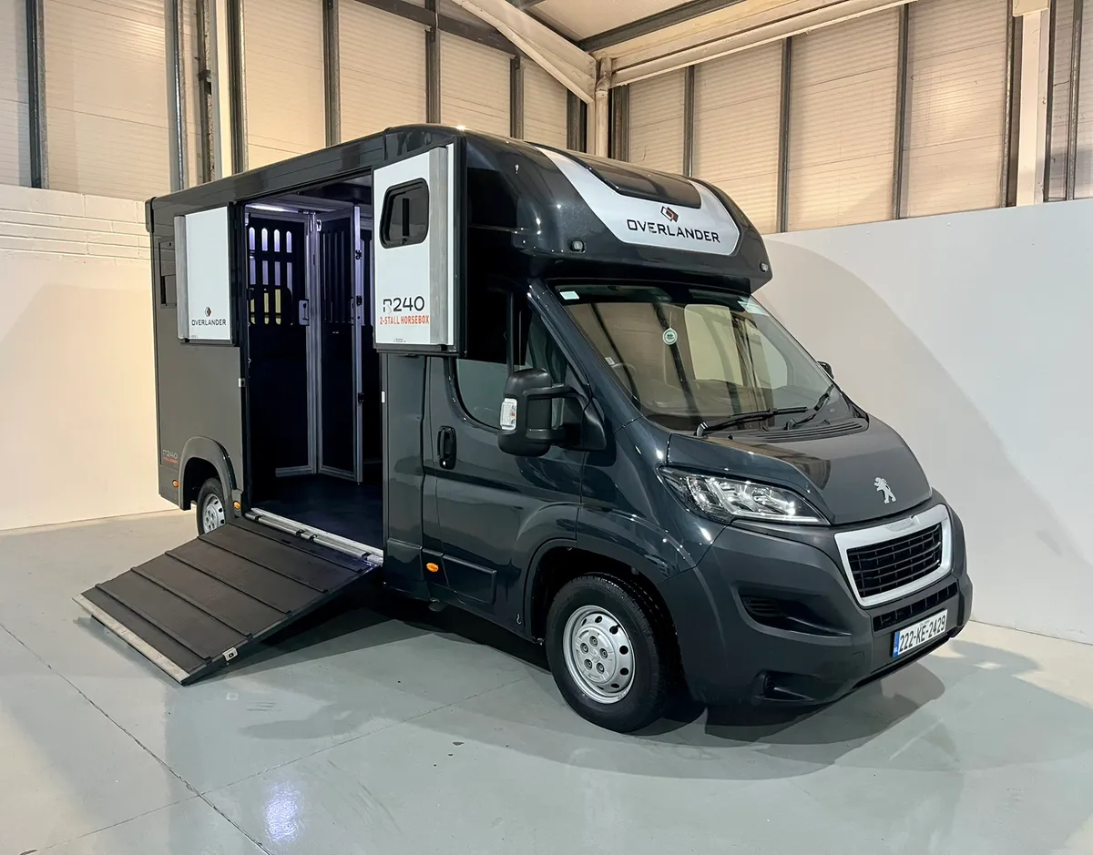 222 Overlander R240 - Image 2