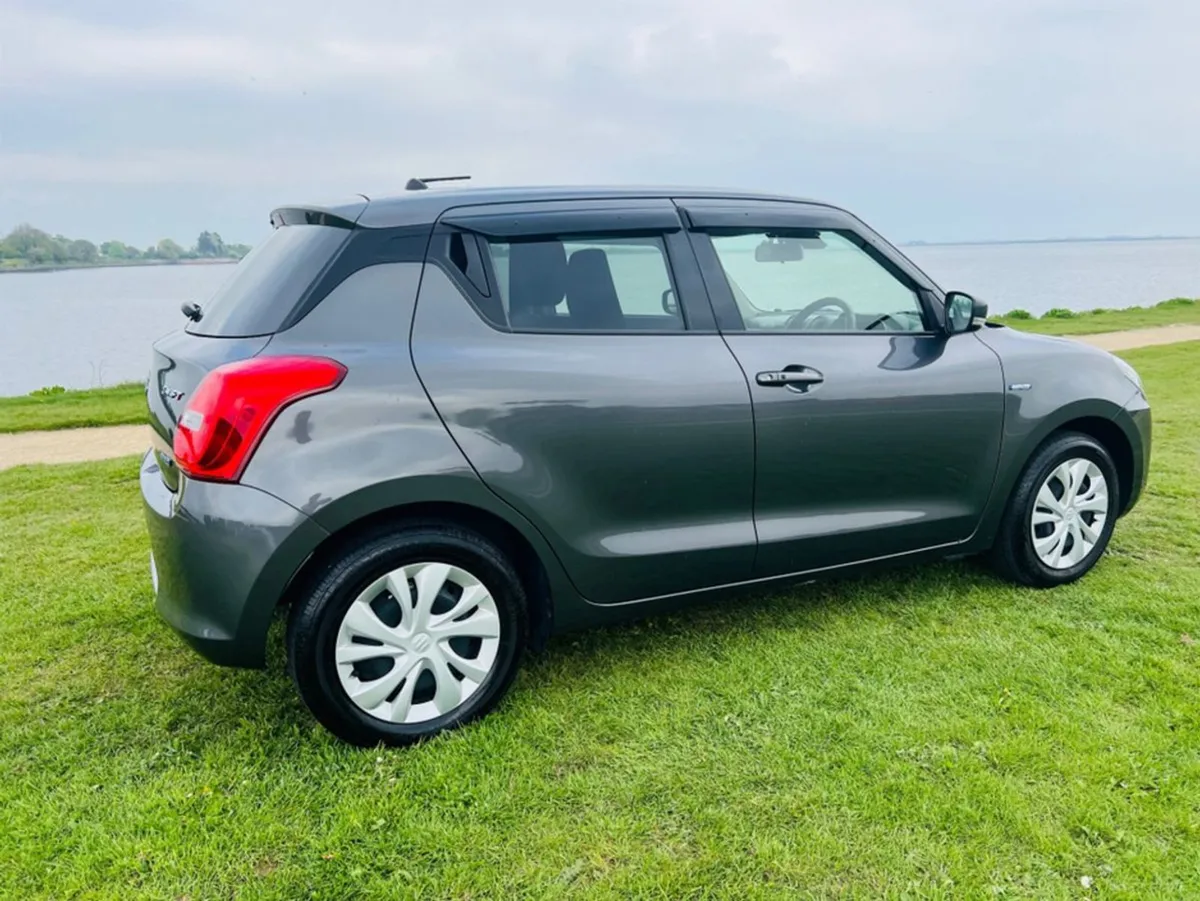 Suzuki Swift Suzuki Swift  Hybrid Only 41K Klms o - Image 4